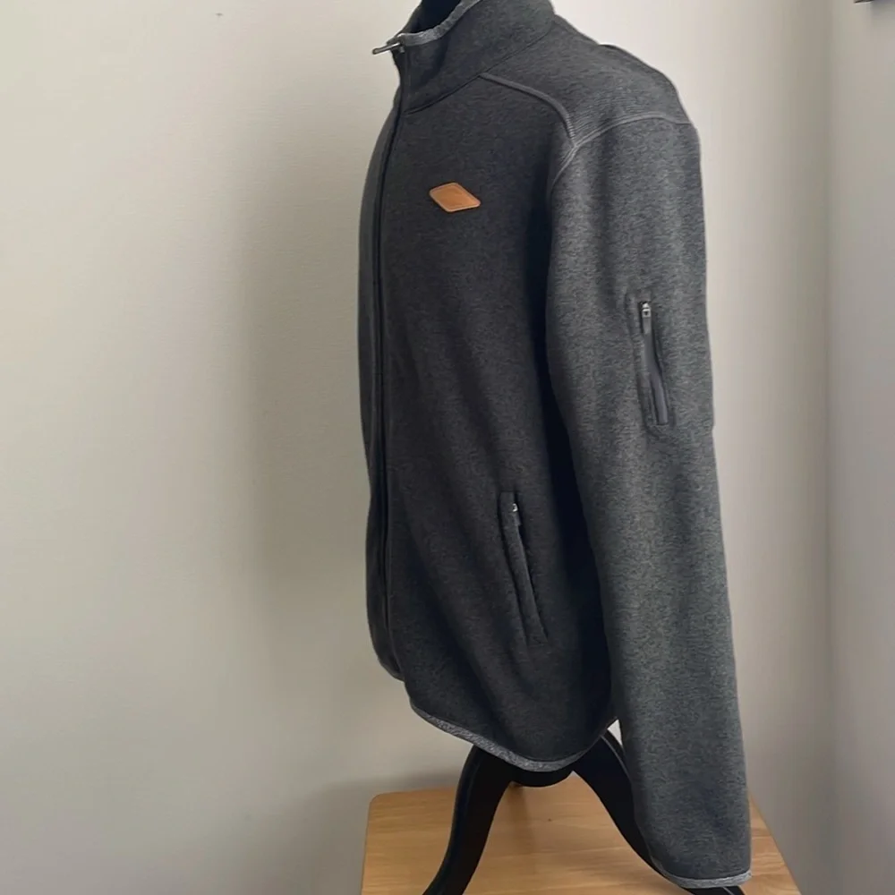 Merrell Full Zip Sweater Size XL